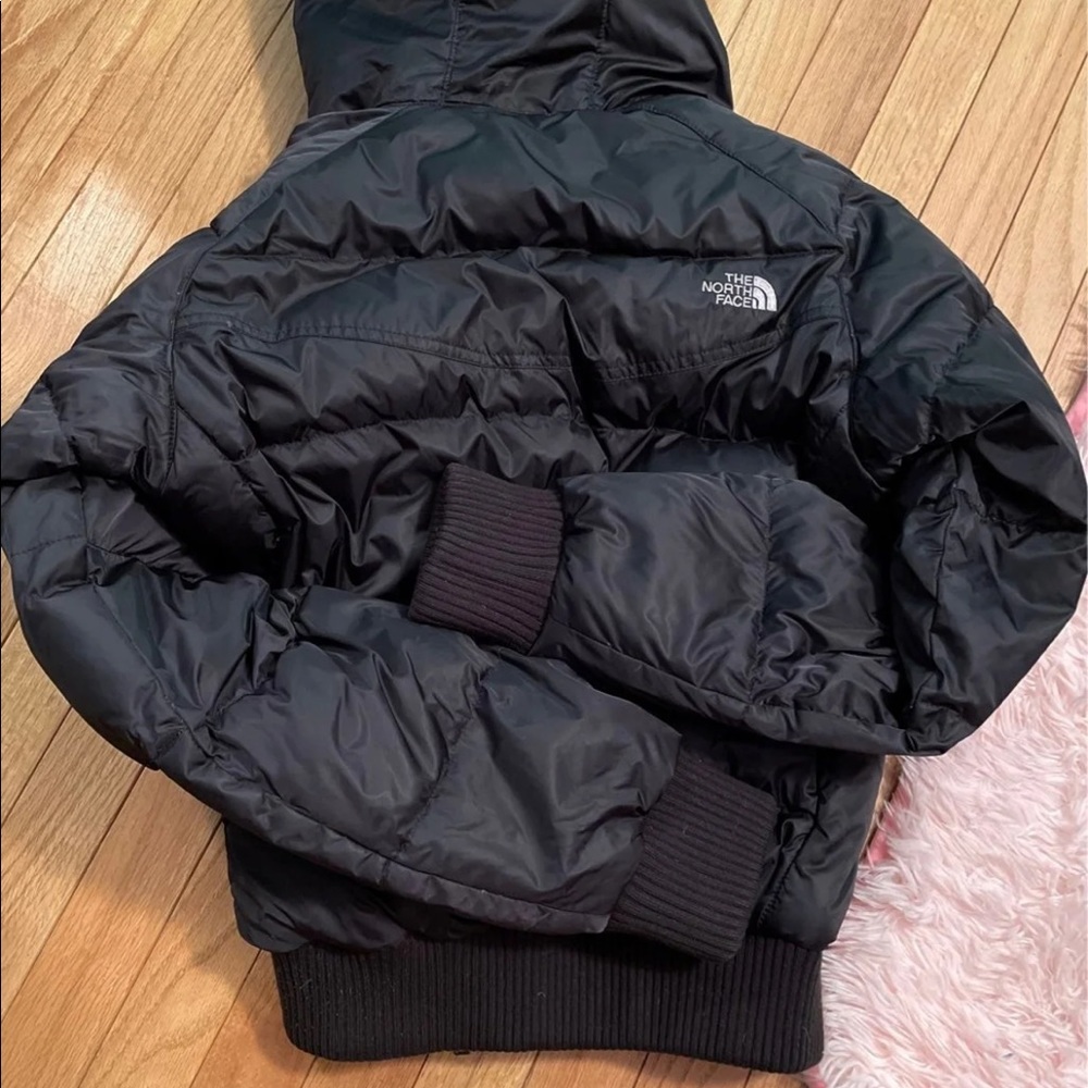 Womans north face puffer jacket